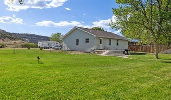 427 S 5th St, Bridger, MT 59014