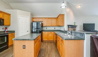 304 Limestone Dr, Alvarado, TX 76009