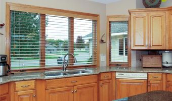 1803 14th St SW, Austin, MN 55912