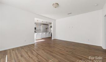 723 Yorkshire Dr, Albemarle, NC 28001