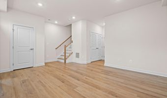 818 S GREENBRIER St, Arlington, VA 22204