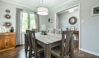 8230 Hill Gail Dr, Indianapolis, IN 46217