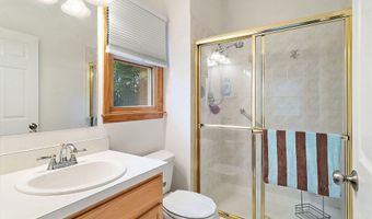 629 Lloyd Rd, Aberdeen, NJ 07747