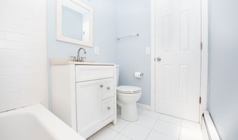 185 Cherry Hill Dr 1A, Bridgeport, CT 06606