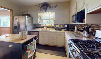 2926 Lucille St, Ashland, KY 41102