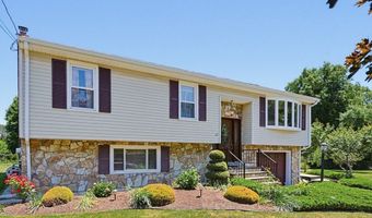 22 Fisher St, Attleboro, MA 02703