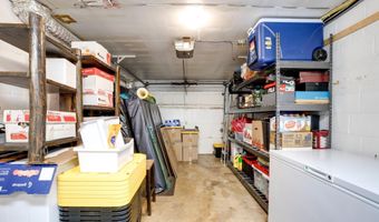 7108 LANIER St, Annandale, VA 22003