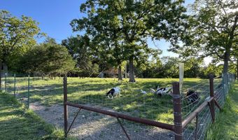 11830 Farm Road 1195, Aurora, MO 65605