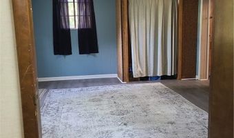 5947 Dailey Rd, Akron, OH 44319
