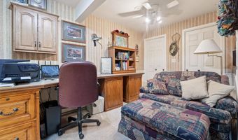 2213 SUNRISE Dr, Appleton, WI 54914