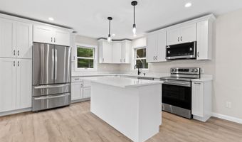 114 Farrarville Rd, Belmont, NH 03220