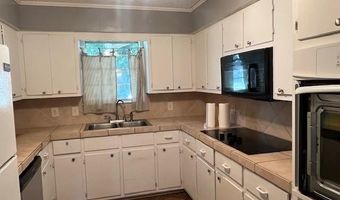 920 Jory St, Hico, TX 76457