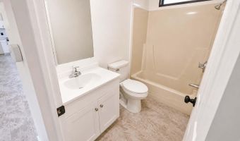 1066 Green Valley Dr, Fernley, NV 89408