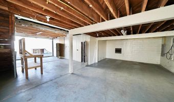 40 COMMERCE St, Harrington, DE 19952
