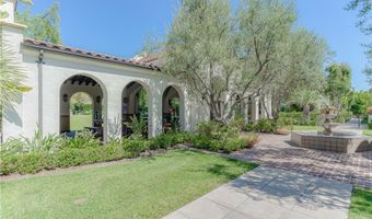 672 E Valencia 108, Anaheim, CA 92805