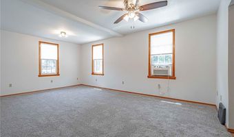 4165 E Texas Rd, Allentown, PA 18103