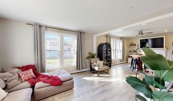 2043 N Belfast Ave, Augusta, ME 04330