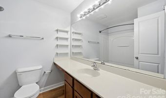 1215 Green Oaks Ln I, Charlotte, NC 28205