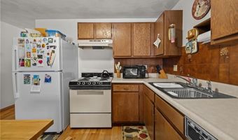 569 Smithfield Rd 24, North Providence, RI 02904