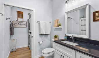 2614 LAKE St, Algoma, WI 54201