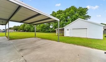 2830 Orangewood Dr, Abbeville, LA 70510