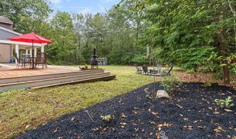 15 S Ridge Dr, Standish, ME 04084