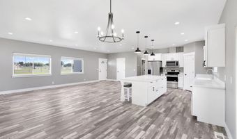680 E 19th St, Burley, ID 83318