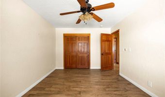 902 Searchlight Ranch Rd, Acton, CA 93510