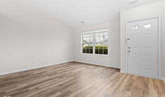 7358 Glendale Dr, Avon, IN 46123