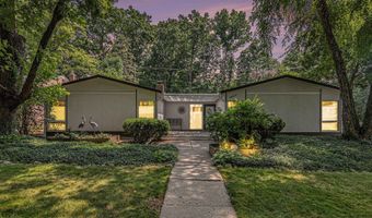 1402 Bardstown Trl, Ann Arbor, MI 48105