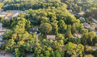 36 Stony Ln, North Kingstown, RI 02852