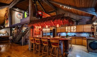1780 Kauhikoa Rd, Haiku, HI 96708