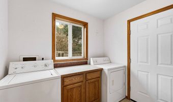 615 SW SEABIRD Dr, Bandon, OR 97411