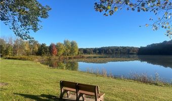 855-2 Dipper Ln, Aurora, OH 44202