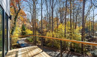 15 Perdue Pl, Asheville, NC 28806