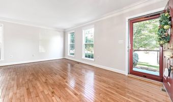 20924 FOWLERS MILL Cir, Ashburn, VA 20147