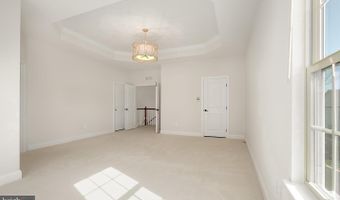 42101 PIEBALD Sq, Aldie, VA 20105