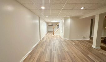 21326 THIMBLEWEED Ct, Ashburn, VA 20147