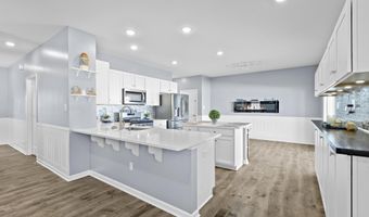 100 Fawcett Blvd, Barnegat, NJ 08005