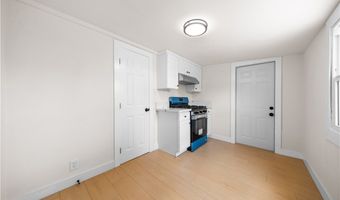 2922 W 73rd St, Los Angeles, CA 90043