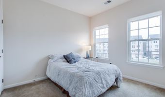 915 HALL STATION Dr, Bowie, MD 20721