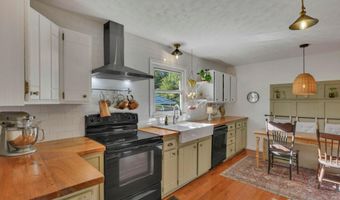 10889 Ridge Rd SW, Amanda, OH 43102