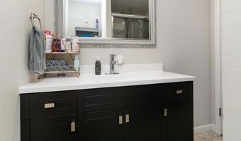 535 N BADGER Ave, Appleton, WI 54914