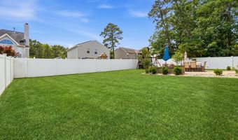 5 Tradewinds Ave, Barnegat, NJ 08005