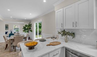 8 Imperia Pl, Aberdeen, NJ 07747