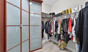 623 WINTERSIDE Dr, Apollo Beach, FL 33572