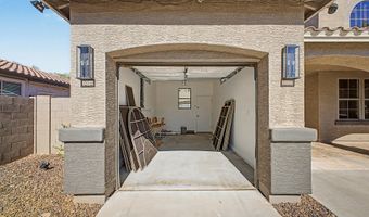 425 S CAMELLIA Dr, Chandler, AZ 85225