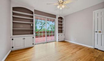 844 SUMMERSET Dr, Hockessin, DE 19707