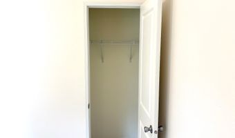 522 Begonia Ln, Altoona, WI 54720