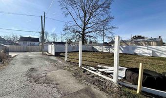 512 P St, Bedford, IN 47421